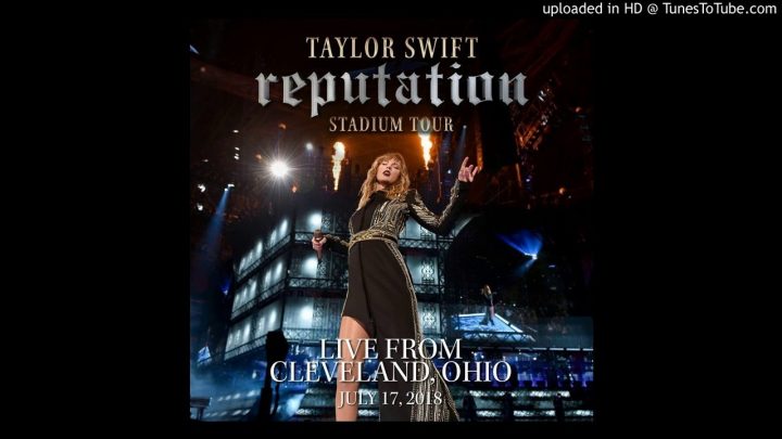 Taylor Swift – Style/LoveStory/You Belong With Me (Live From Cleveland)